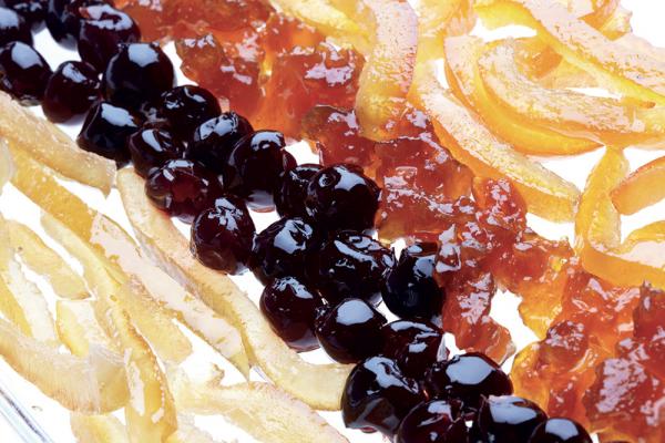 Frutta candita e uvetta